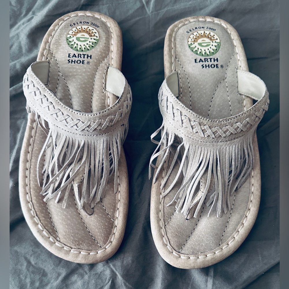 Women’s Fringe Earth Shoe Sandals